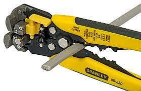 FMHT0-96230 STANLEY AUTOMATIC WIRE STRIPPER